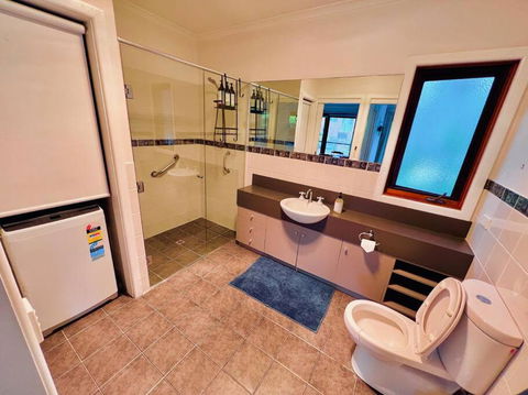 A Lovely Pool House In Forest - Tourism Hervey Bay 1