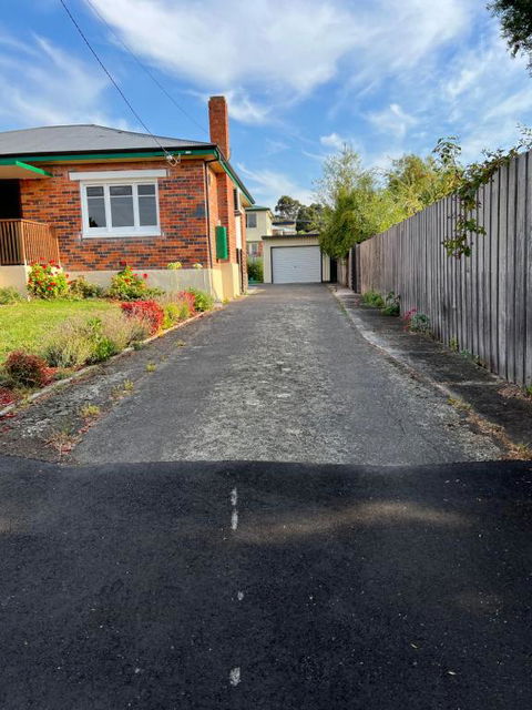 A Lovely Studio In Kings Meadows - Tourism Hervey Bay 1