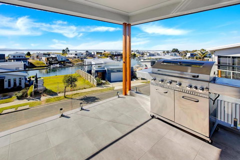 A Magnetic Retreat - Tourism Hervey Bay 3