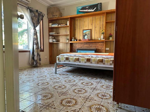 A Nice And Spacious Room In Sunshine - Tourism Hervey Bay 2
