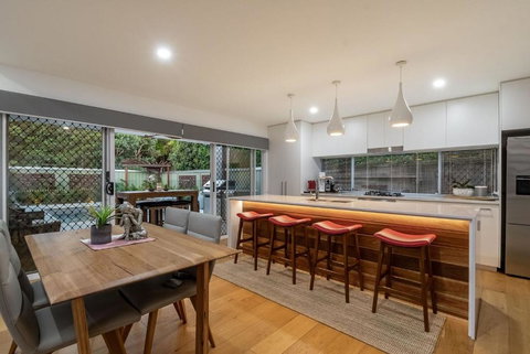 A Perfect Stay - Byron Sunrise - Heated Pool - Tourism Hervey Bay 1