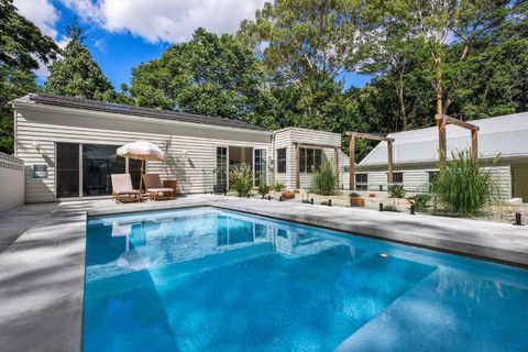 A Perfect Stay - Casa Nomad - Tourism Hervey Bay 0