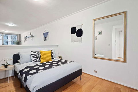 A Stylish Studio For 6 Next To Darling Harbour - Tourism Hervey Bay 1