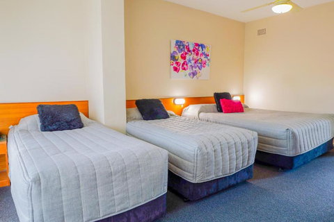 Abbotsleigh Motor Inn - Tourism Hervey Bay 4