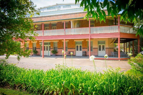 Abernethy House & Cottage - Tourism Hervey Bay 4