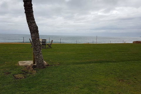 Absolute Beachfront 2BR Pet-Friendly Terrace - The Coachhouse - Tourism Hervey Bay 4