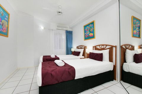 Absolute Beachfront Apartment - Tourism Hervey Bay 2
