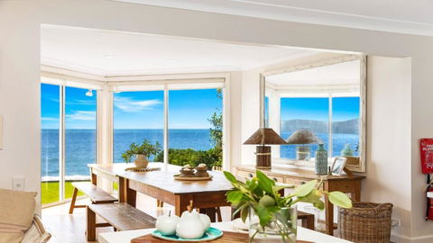Absolute Beachfront Beauty - Pearl Beach - Tourism Hervey Bay 2