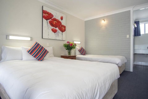 Acacia Motor Inn - Tourism Hervey Bay 4