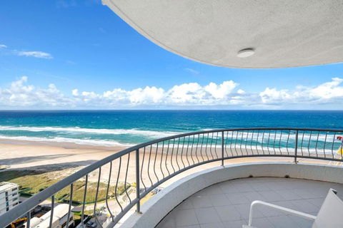 Acapulco Deluxe 2 Bedroom Apartment - CoastHM - Tourism Hervey Bay 0