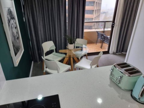 Accommodation Sydney City Centre 1 Bedroom Apartment With Balcony - Tourism Hervey Bay 1