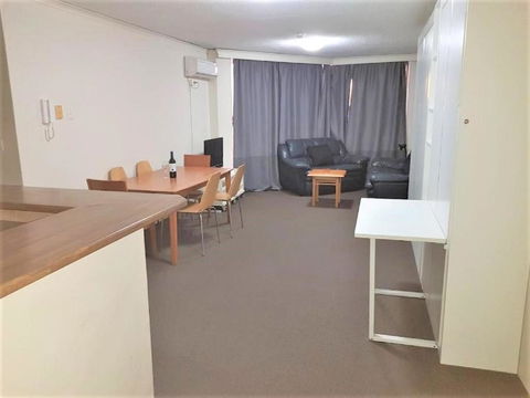 Accommodation Sydney - Kent Street Sydney CBD Top Floor 2 Bedroom Apartment With Balcony - Tourism Hervey Bay 4