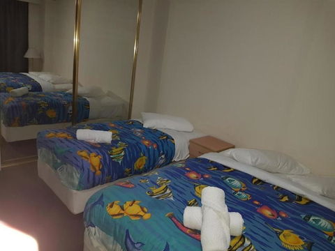 Accommodation Sydney - Kent Street Sydney CBD Top Floor 2 Bedroom Apartment With Balcony - Tourism Hervey Bay 0