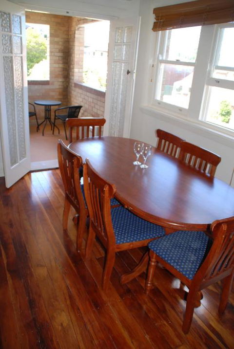 Accommodation Sydney Rockdale - 2 Bedroom Pet Friendly Budget Apartments With Balconies - Tourism Hervey Bay 0