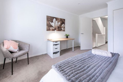 Ace Your Stay - Pool, Gym & Tennis In One Place! - Hervey Bay Accommodation 3