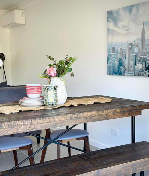 Adorable Modern 4 Br House WiFi & Parking - Tourism Hervey Bay 1
