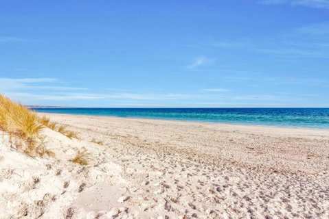 Adventure Awaits - Footsteps From West Beach - Hervey Bay Accommodation 4