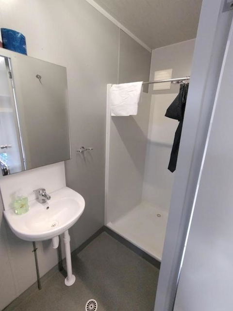 Adventureland Cabins - Tourism Hervey Bay 2