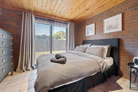 Affordable GEM In The Heart Of Inverloch - Tourism Hervey Bay 4