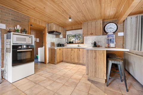 Affordable GEM In The Heart Of Inverloch - Tourism Hervey Bay 2