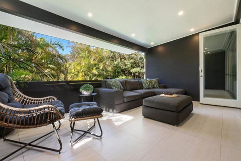 A Perfect Stay - Arya - Tourism Hervey Bay 0