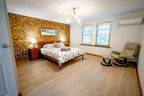 Adelaide Style Accommodation-Getaway In North Adelaide- Close To City - Tourism Hervey Bay 3