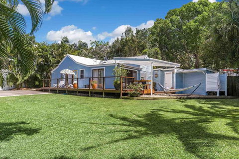 A Perfect Stay - San Juan Surfers Cottage - Tourism Hervey Bay 0