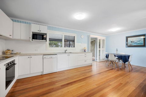 Allamanda Sands - Tourism Hervey Bay 4
