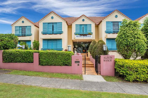 Albion Manor - Tourism Hervey Bay 0