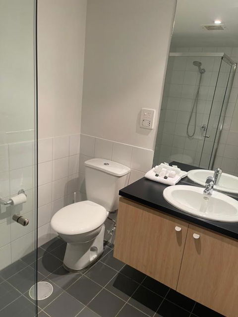 ANTEA Embassy Apartments 914 - Tourism Hervey Bay 3