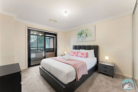 Aircabin - Carlingford - Sydney - 4 Beds House - Tourism Hervey Bay 4