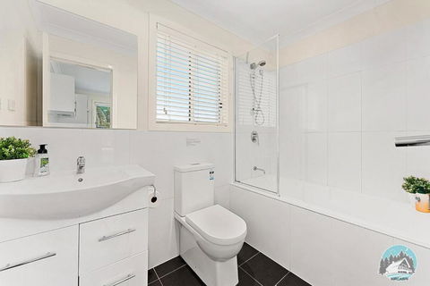 Aircabin - Oxley Park - Lovely & Comfy - 2 Beds - Tourism Hervey Bay 4