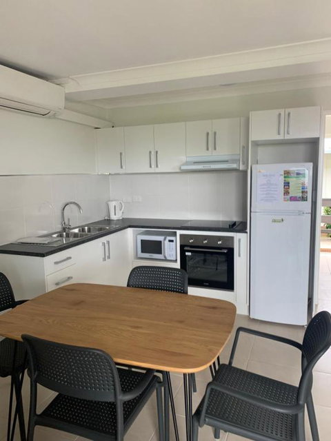Airlie Beach Apartments - Hervey Bay Accommodation 2