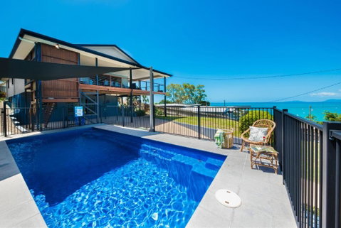 Airlie Oasis - Hervey Bay Accommodation 2