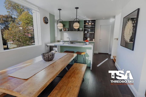 Akuna 3 - Tourism Hervey Bay 4