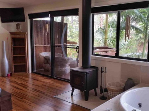 Alaya Escape - Hervey Bay Accommodation 3