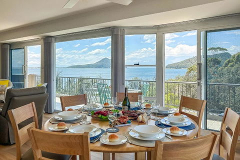 Albacore 7 Waterfront Unit - Tourism Hervey Bay 0