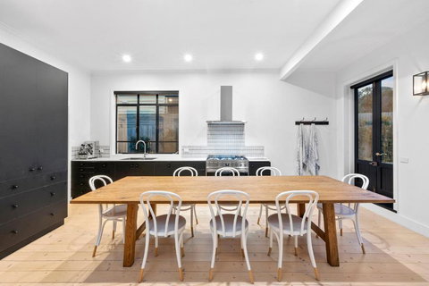 Albert - Hervey Bay Accommodation 4