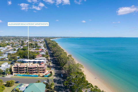 Alexander Beachfront Apartments - Tourism Hervey Bay 1