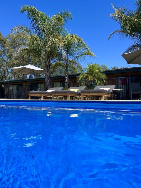 Alexandra Motor Inn - Tourism Hervey Bay 0