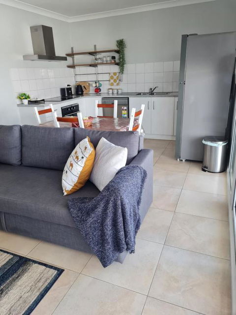 Alkion Villa - Tourism Hervey Bay 1