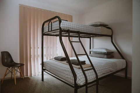 Alkoomi Chalets - Tourism Hervey Bay 1
