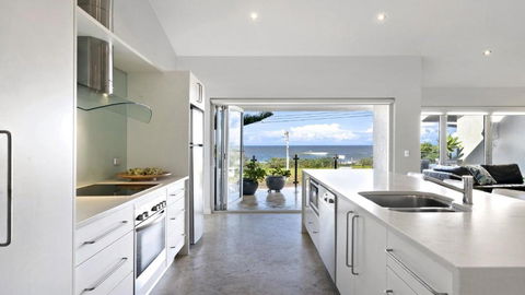 Allagai Bay Apartment Copa - Tourism Hervey Bay 0