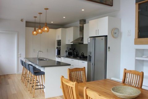 Allawah At Kennett - Hervey Bay Accommodation 3