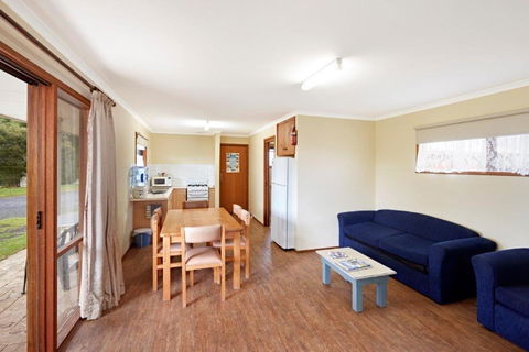 Allestree Holiday Units - Tourism Hervey Bay 3