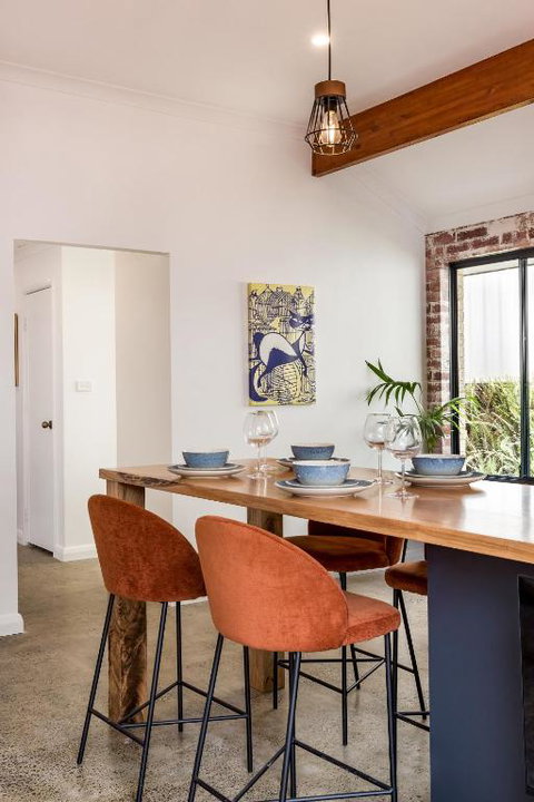 Alley Cats - Hervey Bay Accommodation 3