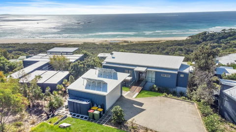 Allure - Tourism Hervey Bay 1