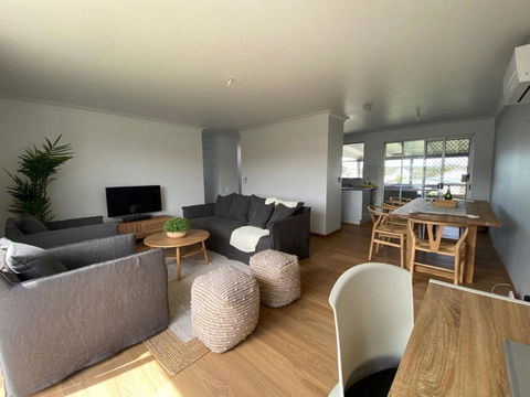 Alma Beach Haven - Tourism Hervey Bay 3