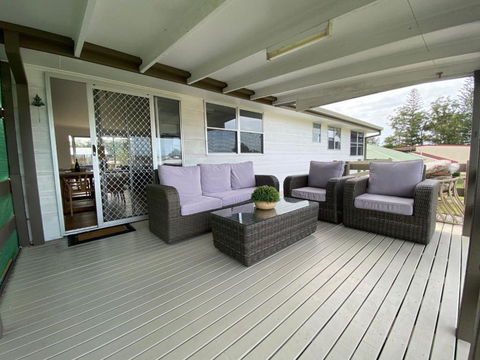 Alma Beach Haven - Tourism Hervey Bay 0
