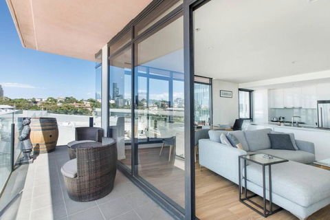 Aloft At Era With Sweeping Balcony Views - Tourism Hervey Bay 0